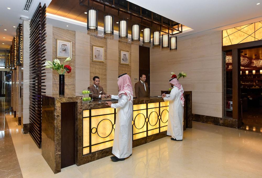 Braira Al Azizya Hotels & Resorts Al Khobar Esterno foto